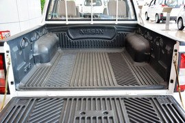 2013款东风风度锐骐皮卡2.4L两驱汽油标准型ZG24