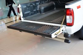 2013款东风风度锐骐皮卡2.4L两驱汽油标准型ZG24