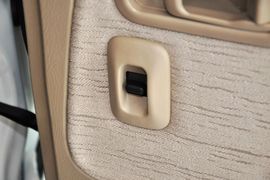 2013款东风风度锐骐皮卡2.4L两驱汽油标准型ZG24