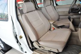 2013款东风风度锐骐皮卡2.4L两驱汽油标准型ZG24