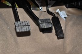 2013款东风风度锐骐皮卡2.4L两驱汽油标准型ZG24