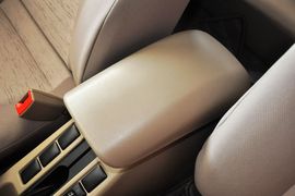 2013款东风风度锐骐皮卡2.4L两驱汽油标准型ZG24