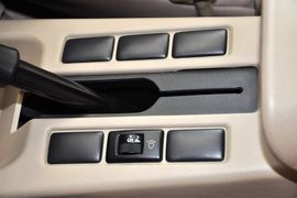 2013款东风风度锐骐皮卡2.4L两驱汽油标准型ZG24