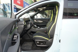 2023款东风风行雷霆