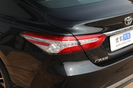 2023款丰田凯美瑞