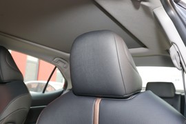 2023款丰田凯美瑞