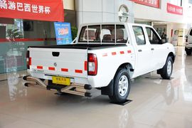 2013款东风风度锐骐皮卡2.4L两驱汽油标准型ZG24