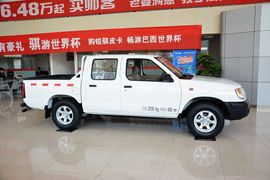 2013款东风风度锐骐皮卡2.4L两驱汽油标准型ZG24