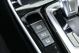 2023款起亚赛图斯