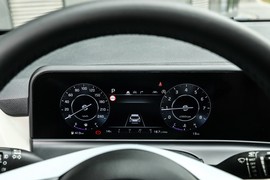 2023款起亚赛图斯