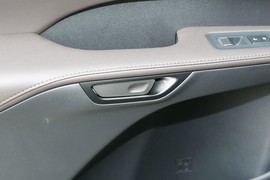 2023款雷克萨斯RX新能源