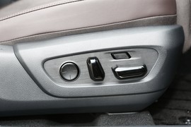 2023款雷克萨斯RX新能源