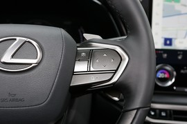 2023款雷克萨斯RX新能源