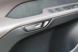 2023款雷克萨斯RX新能源