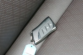 2023款雷克萨斯RX新能源