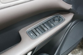 2023款雷克萨斯RX新能源