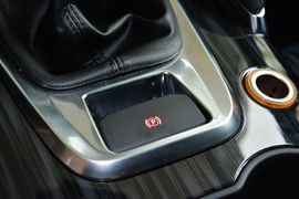 2013款标致3008