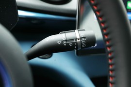 2023款比亚迪海豚