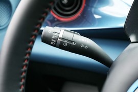 2023款比亚迪海豚