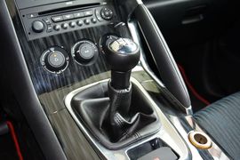 2013款标致3008