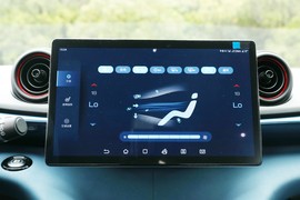 2023款比亚迪海豚