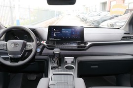 2023款丰田赛那SIENNA