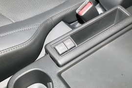 2023款丰田赛那SIENNA