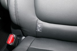 2023款丰田赛那SIENNA