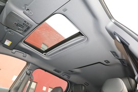 2023款丰田赛那SIENNA