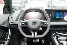 2023款名爵MG7