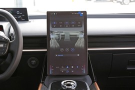 2023款丰田bZ3