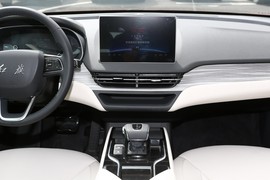 2023款红旗E-QM5
