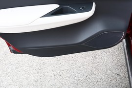 2023款红旗E-QM5