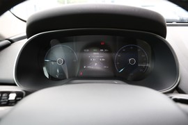 2023款红旗E-QM5
