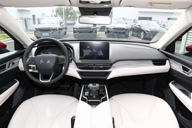 2023款红旗E-QM5