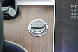 2023款奔驰C