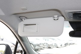 2023款丰田卡罗拉锐放