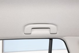 2023款丰田卡罗拉锐放