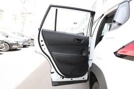 2023款丰田卡罗拉锐放