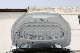 2023款丰田卡罗拉锐放