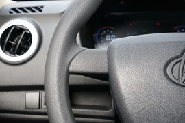 2023款长安凯程睿行EM60