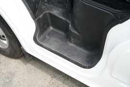 2023款长安凯程睿行EM60