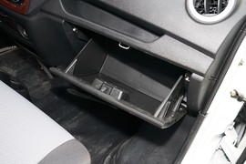 2023款长安凯程睿行EM60