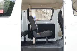 2023款长安凯程睿行EM60