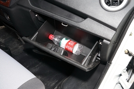 2023款长安凯程睿行EM60