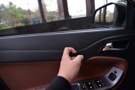 2014款海马福美来M5