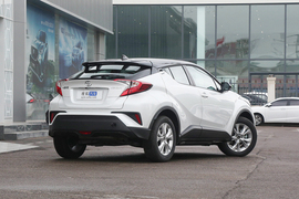 2023款丰田奕泽IZOA