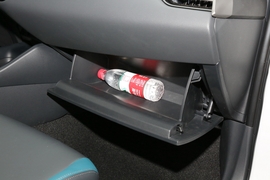 2023款丰田奕泽IZOA