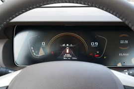 2023款北汽制造王牌M7