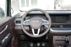 2023款北汽制造王牌M7